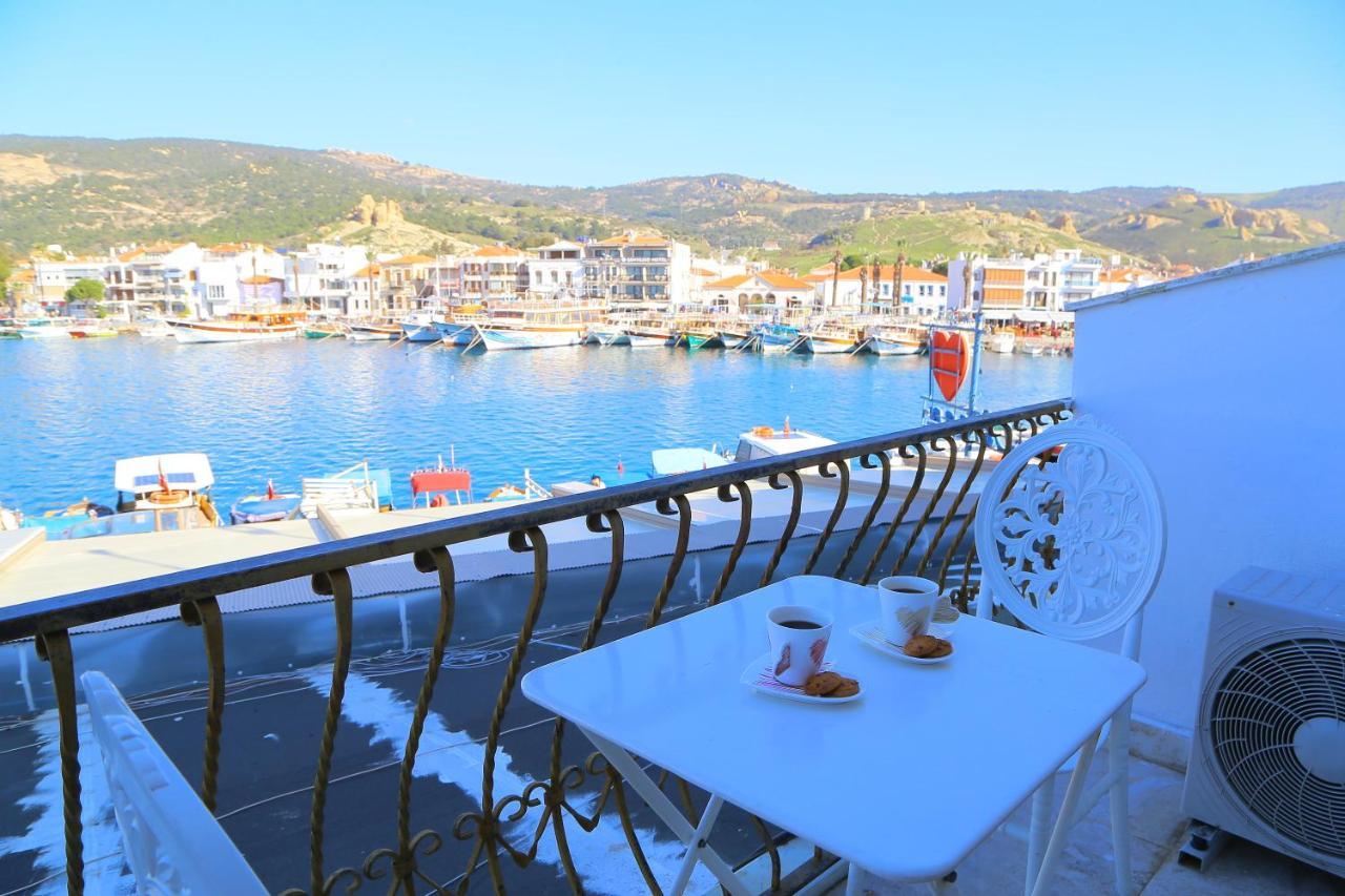 Huri & Nuri Hotel (Adults Only) Foça Extérieur photo