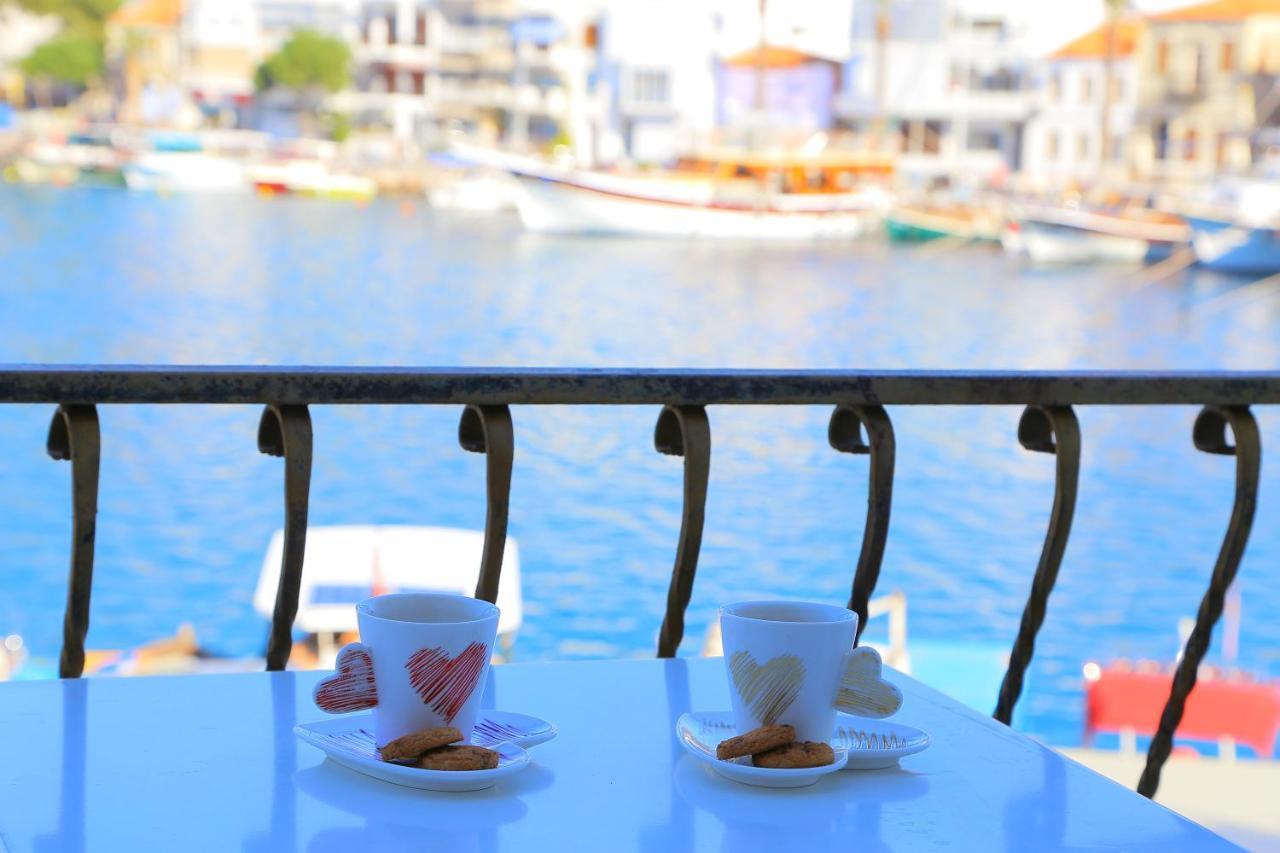 Huri & Nuri Hotel (Adults Only) Foça Extérieur photo